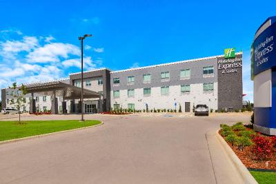 Holiday Inn Express And Suites Springdale Fayettev