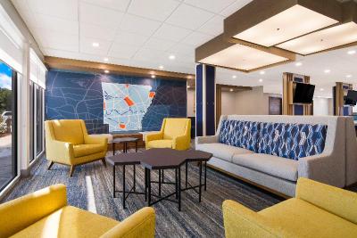 Holiday Inn Express And Suites Springdale Fayettev