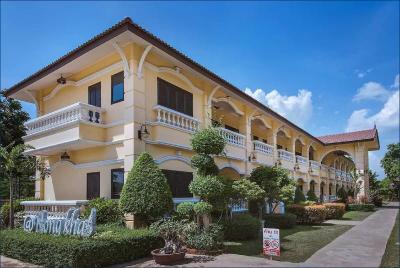 Parkandpool Hotel