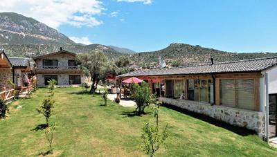 Sedir Tas Evleri / Cedar Stone House