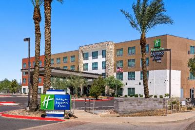 Holiday Inn Express And Suites Phoenix West Tolles