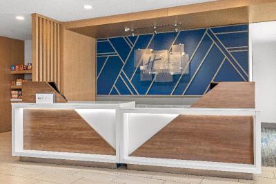 Holiday Inn Express And Suites Phoenix West Tolles