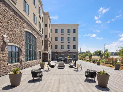 Staybridge Suites Sacramento Woodland