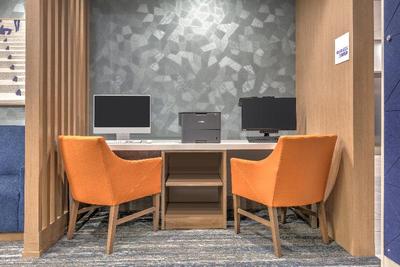 Holiday Inn Express & Suites Dallas Plano North