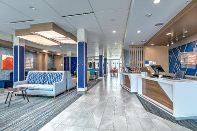 Holiday Inn Express & Suites Dallas Plano North