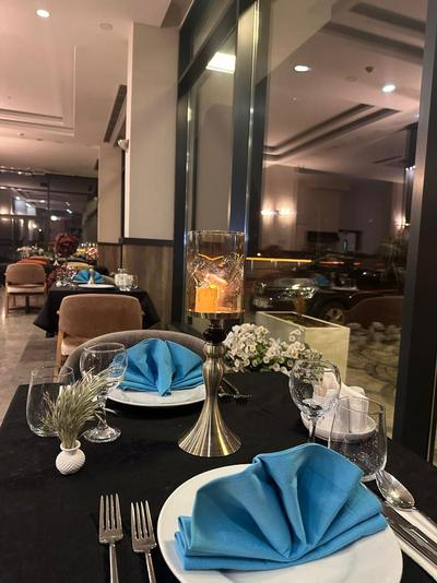 Kanyonvadi Hotel
