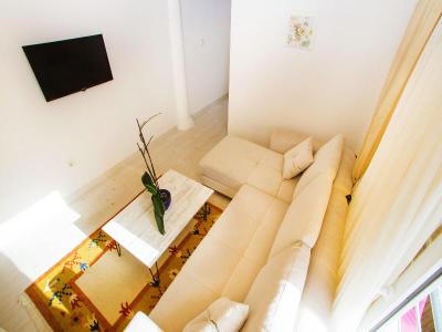 Yalim Hotel