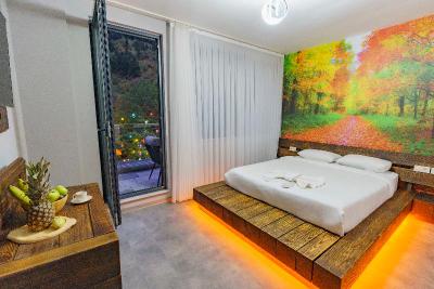 Macartasi Hotel