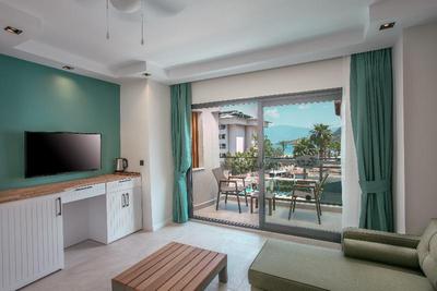 The Ivy Suites