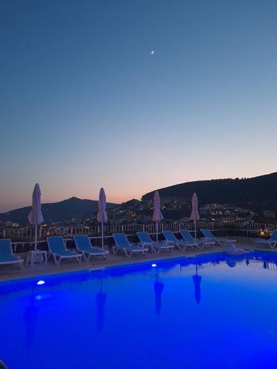 Marquis Blue Hotel