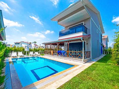 Paradise Town Villa Cordelia