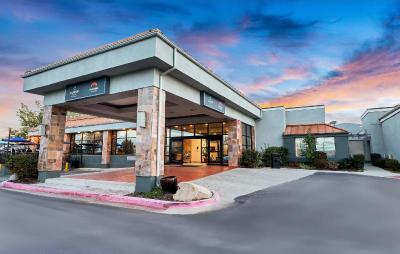 Suburban Studios Salt Lake City Airport