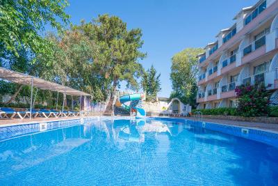 Aperion Beach Hotel