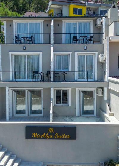 Miralya Suites