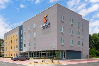 Comfort Inn & Suites Destin Near Henderson Beach