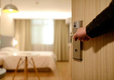 Shelton Airport Hotel