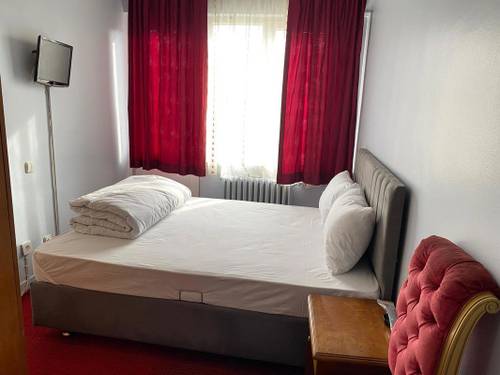 Öz Otel Altınbaşak