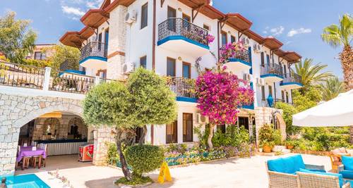 Amphora Hotel