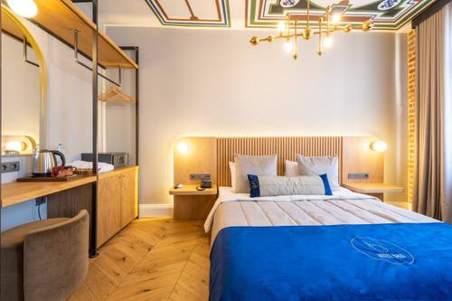 Balo Suite Hotel