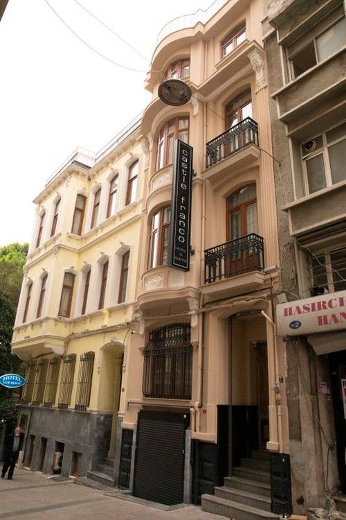 Castle Franco Suites