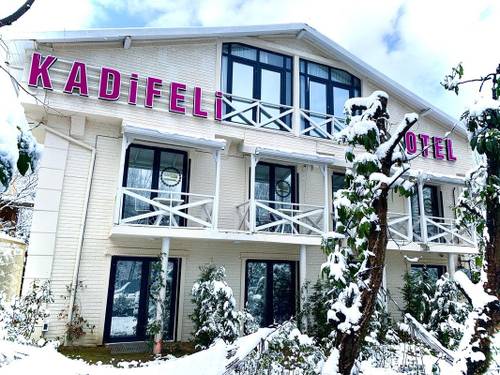 Kadifeli Konak Otel & Bungalov