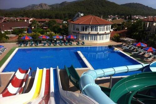 Gürol Aqua Resort Apart Hotel