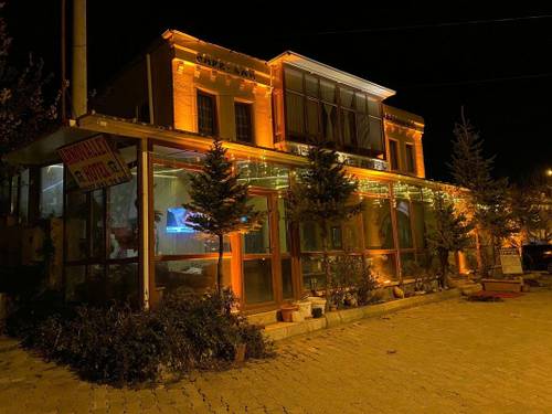 Sinasos Arnovalley Hotel