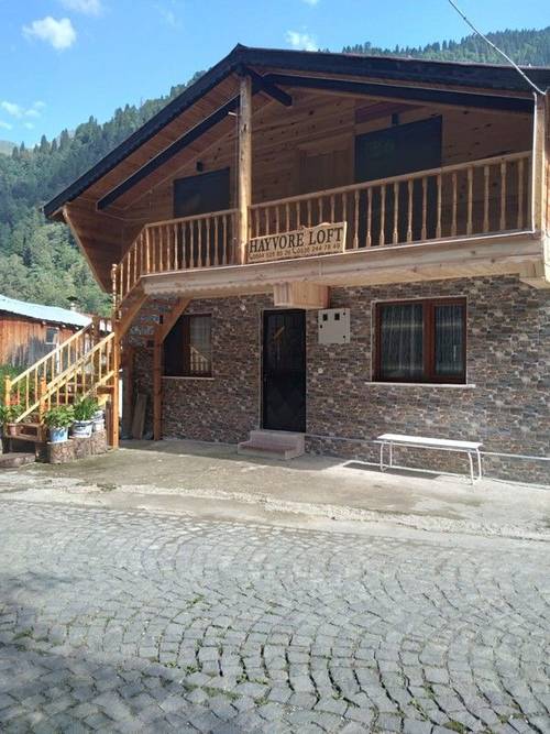 Hayvore Loft
