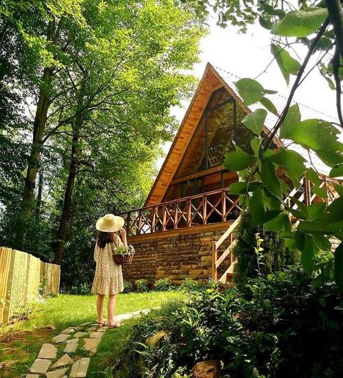 Saka Bungalov