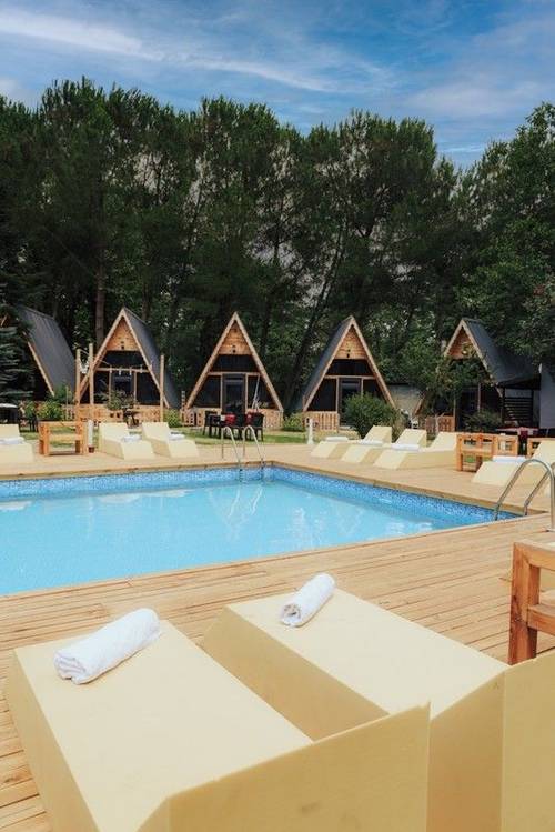 Sapanca Taş Ev & Bungalow