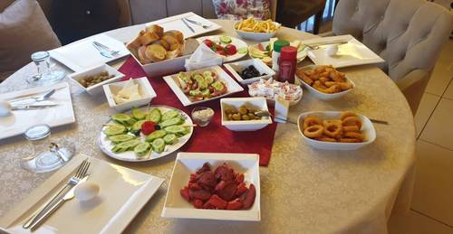 Çarşı Hotel & Cafe
