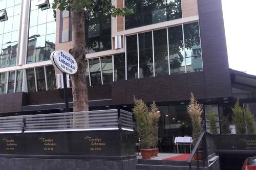 Lotis Hotel