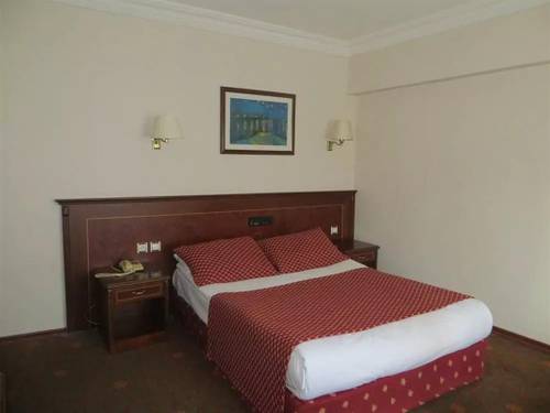 Özilhan Otel