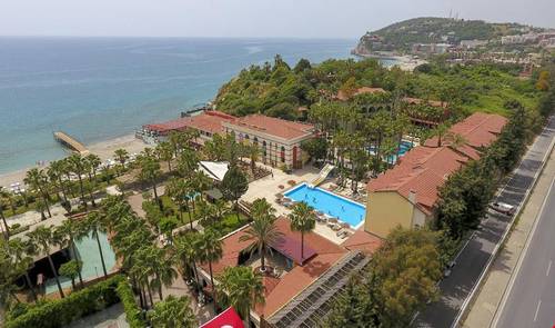 Green Paradise Beach Hotel