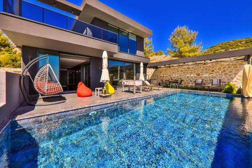 Villa Luke 2