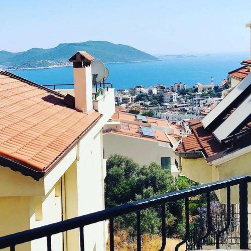 Akdeniz House