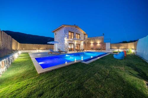 Villa İstinye 2