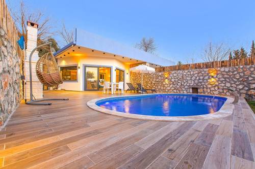 1 Odalı Özel Havuzlu Villa GG108