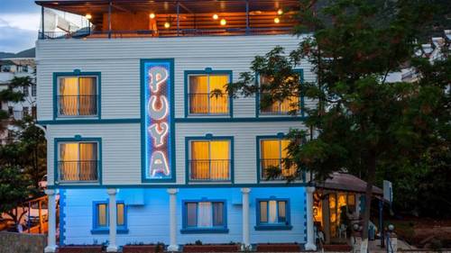 Hotel Puya