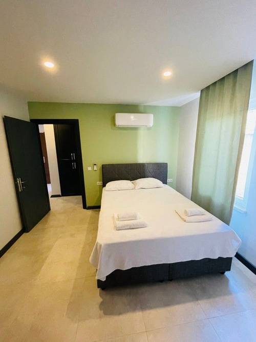 Ege House