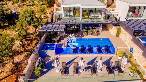 Villa Dry White