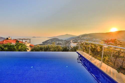 Villa Blue Harmony