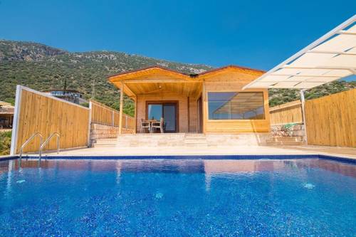 Nehir Villa