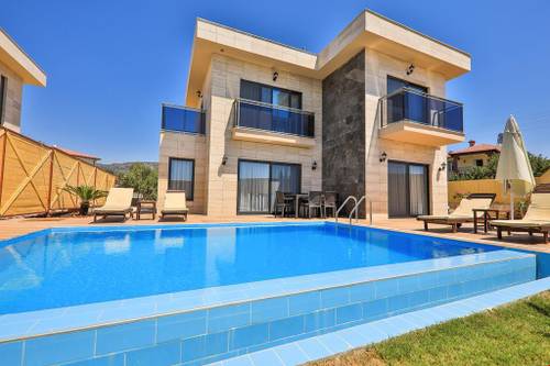 Villa Ygz-03
