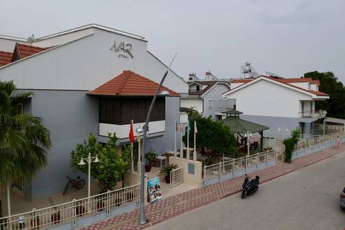 Nar Otel