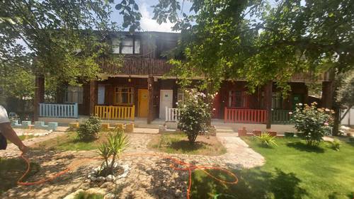 Ata Bungalow