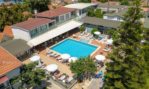 Clover Magic Altınkum Park Side Hotel