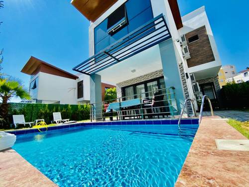 Luxury Villa Tropicbird 9 Özel Havuzlu