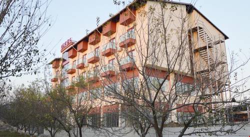 Tralles Otel