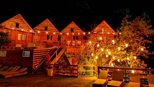 Ayanya Beach Hotel & Bungalows